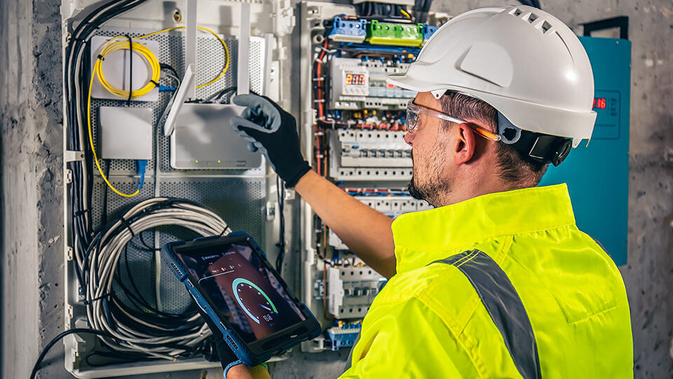 installazione-professionale-ripetitore-di-segnale